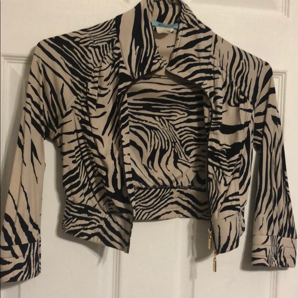 Marciano Women’s short sweater zebra print Sz.S